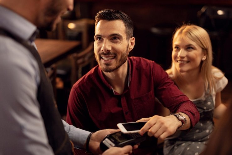 Meja roulette langsung dengan dealer di studio qq988